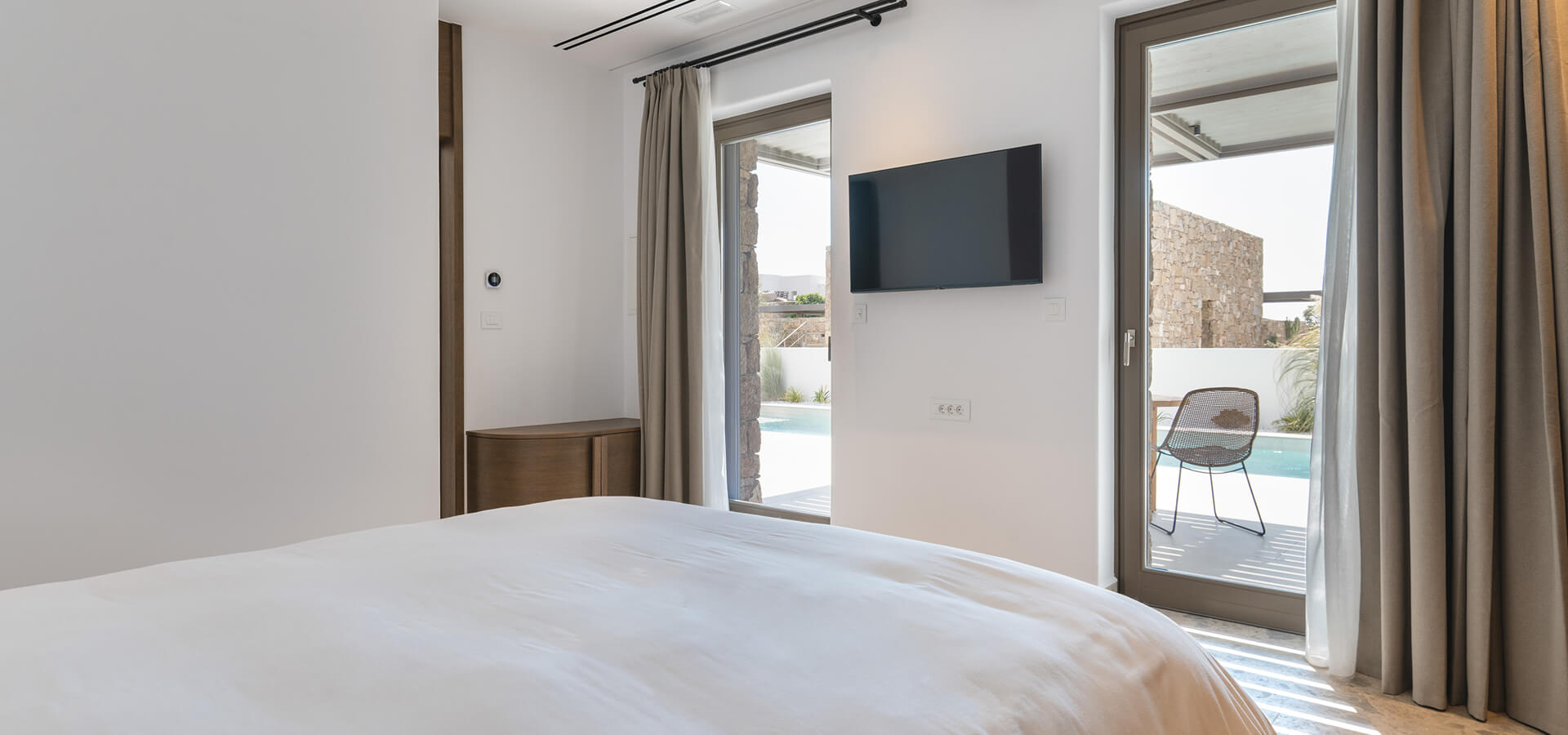 Bedroom of Suite with Private Pool